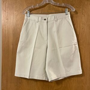LL Bean Wrinkle Resistant Cotton Shorts